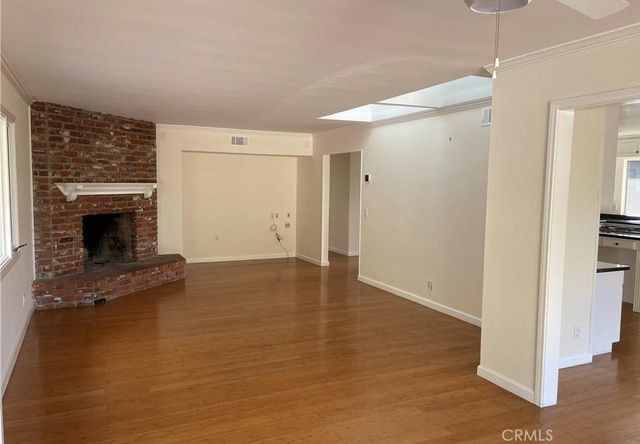2112 Dover Drive, Newport Beach, CA 92660