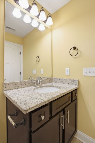 3111 Blue Sky Dr, Murfreesboro, TN 37130