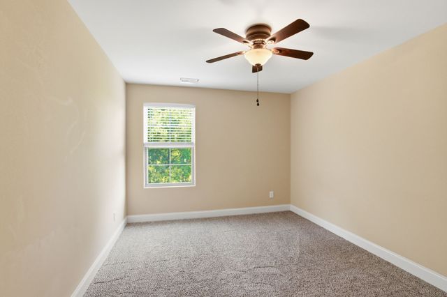 3111 Blue Sky Dr, Murfreesboro, TN 37130