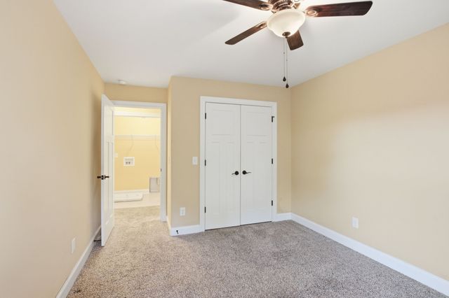 3111 Blue Sky Dr, Murfreesboro, TN 37130