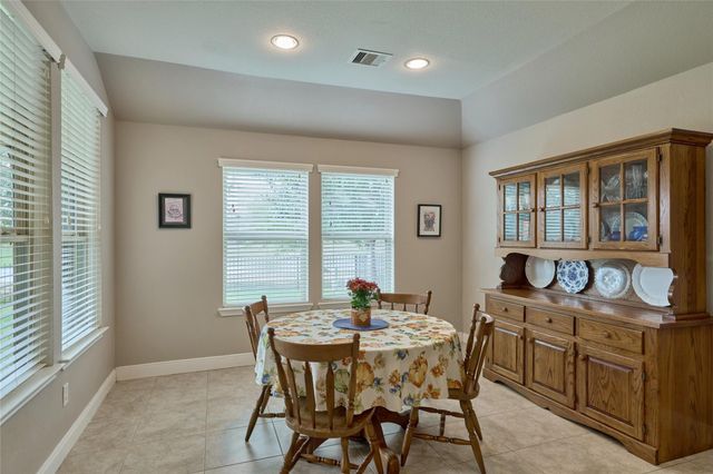 24511 Emerald Pool Falls Drive, Tomball, TX 77375