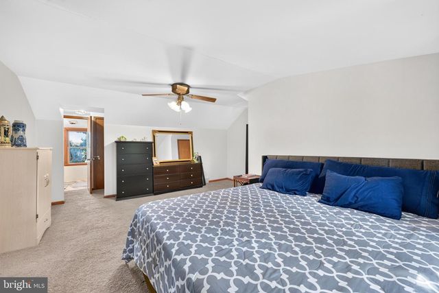 618 GARFIELD AVE, Glenside, PA 19038