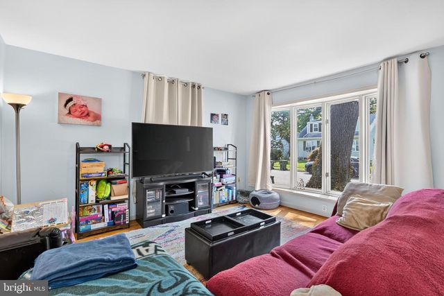 618 GARFIELD AVE, Glenside, PA 19038