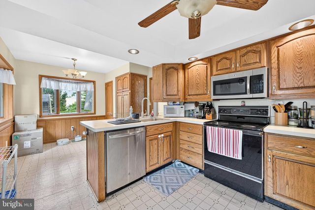 618 GARFIELD AVE, Glenside, PA 19038