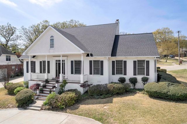 205 Spring River Road, Sherwood, AR 72120