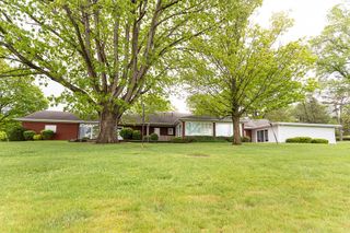 302 Derrick Avenue, South Union Twp, PA 15401