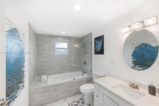 3621 SW 35th St, West Park, FL 33023