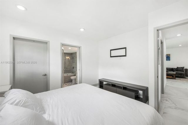 3621 SW 35th St, West Park, FL 33023