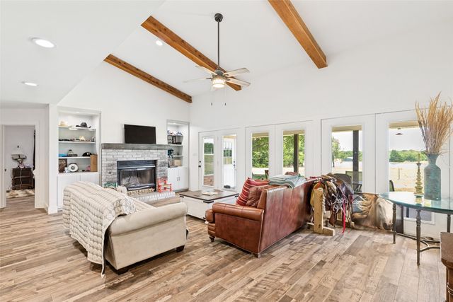 76 Spout Springs Road, Pottsboro, TX 75076