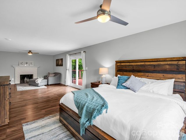 656 Cashiers Valley Road, Brevard, NC 28712