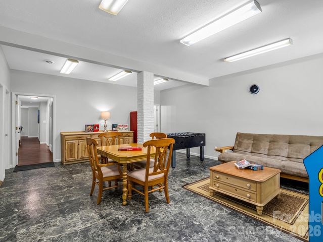 656 Cashiers Valley Road, Brevard, NC 28712