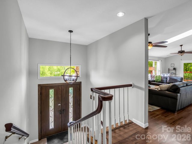 656 Cashiers Valley Road, Brevard, NC 28712