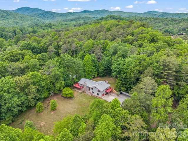 656 Cashiers Valley Road, Brevard, NC 28712