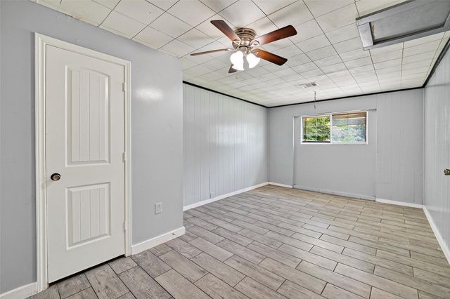 5934 Belmark Street, Houston, TX 77033