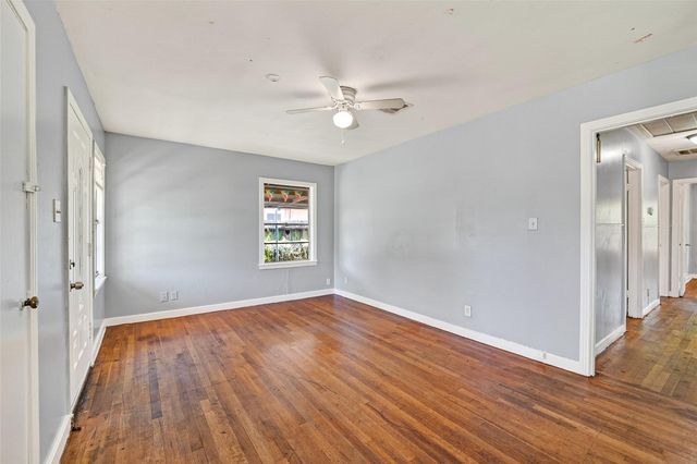 5934 Belmark Street, Houston, TX 77033