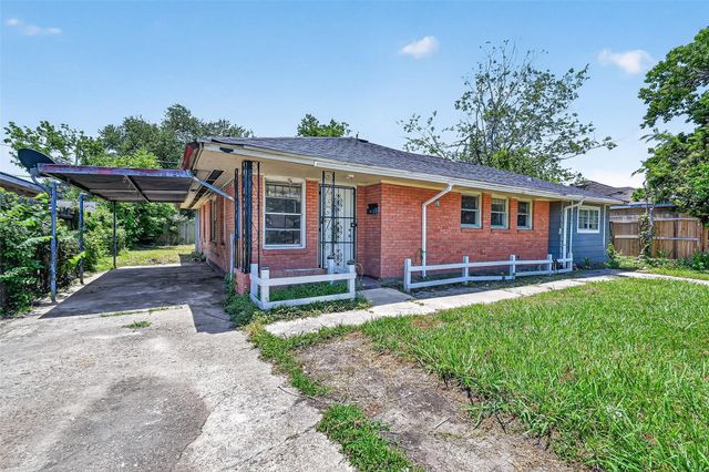 5934 Belmark Street, Houston, TX 77033