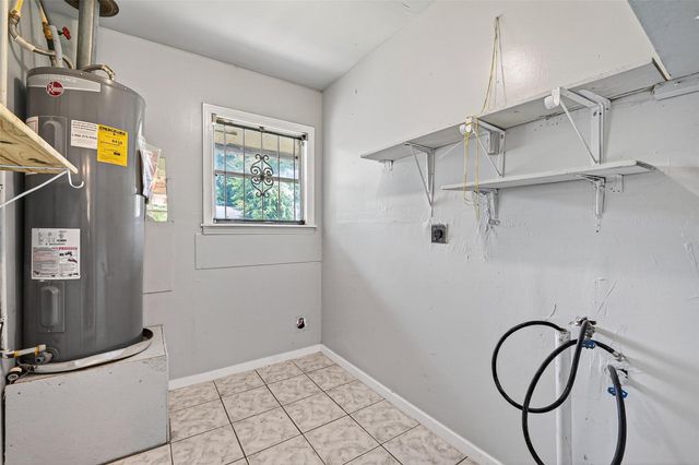 5934 Belmark Street, Houston, TX 77033