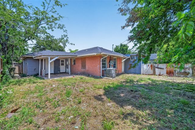 5934 Belmark Street, Houston, TX 77033
