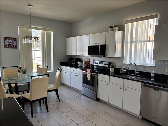 924 EMERALD GREEN COURT, Kissimmee, FL 34746