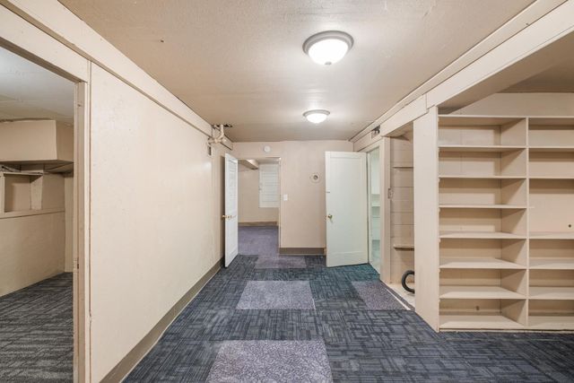 122 W Acacia, Stockton, CA 95202