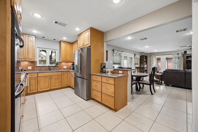 3427 Gannett Street, Houston, TX 77025