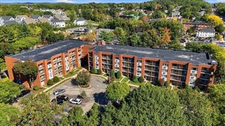 4975 Washington St 310, Boston, MA 02132