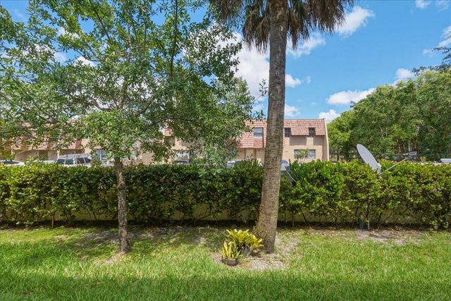1340 SW 53rd Avenue, North Lauderdale, FL 33068