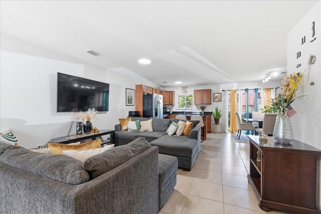 1340 SW 53rd Avenue, North Lauderdale, FL 33068