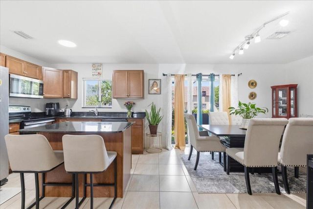 1340 SW 53rd Avenue, North Lauderdale, FL 33068