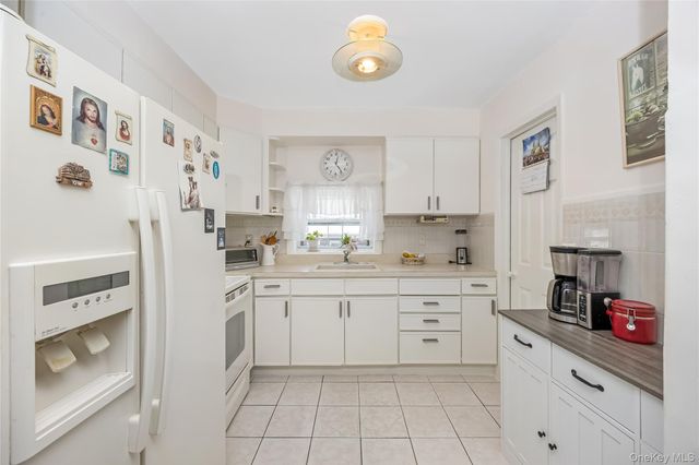 126-09 5th Avenue, College Point, NY 11356