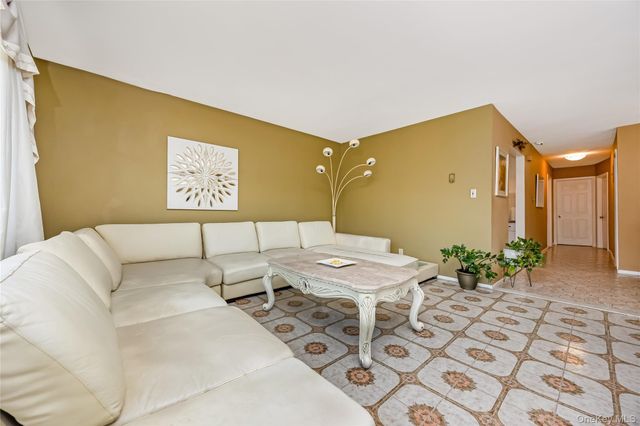 126-09 5th Avenue, College Point, NY 11356