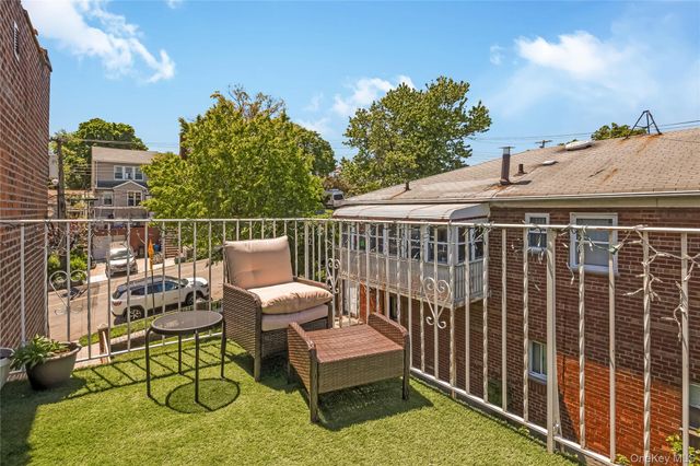 126-09 5th Avenue, College Point, NY 11356