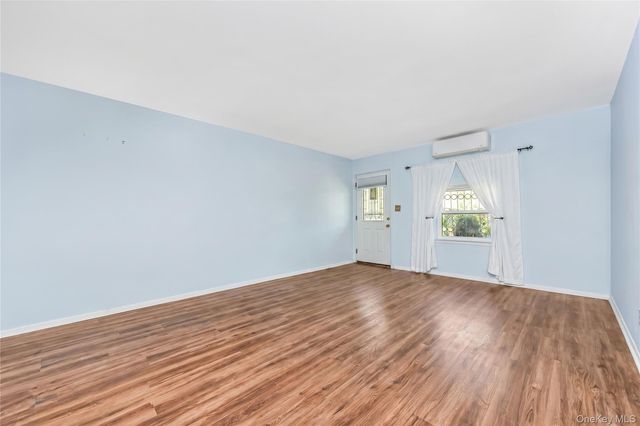 126-09 5th Avenue, College Point, NY 11356