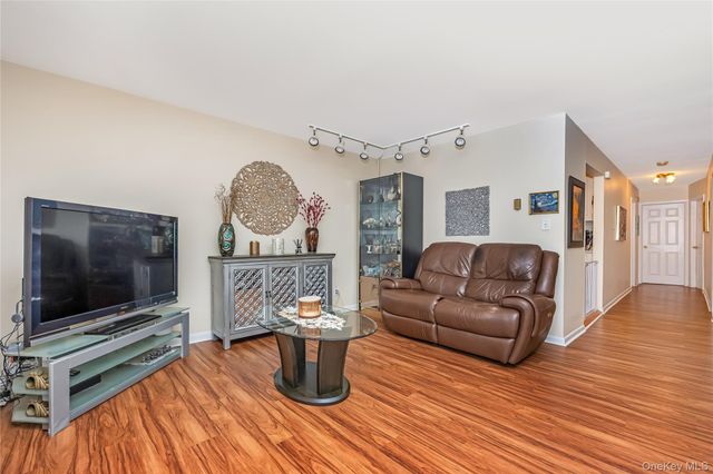 126-09 5th Avenue, College Point, NY 11356