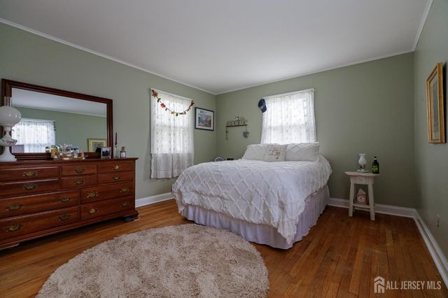 237 4th Street, Dunellen, NJ 08812