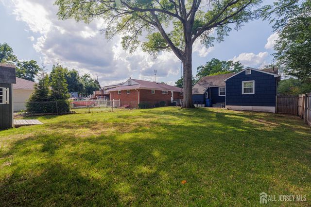 237 4th Street, Dunellen, NJ 08812