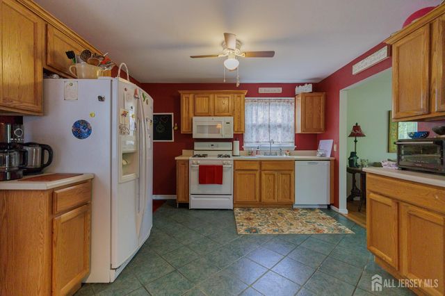 237 4th Street, Dunellen, NJ 08812