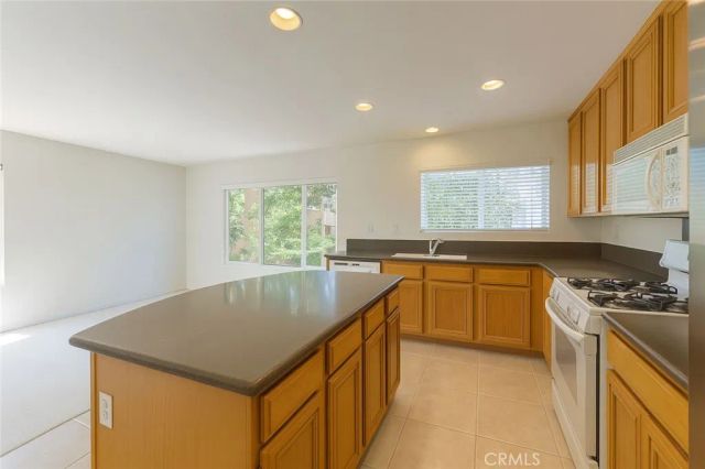 25768 Perlman Place A, Stevenson Ranch, CA 91381