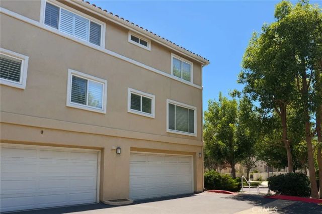 25768 Perlman Place A, Stevenson Ranch, CA 91381