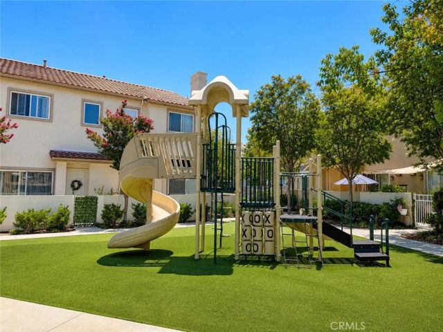 25768 Perlman Place A, Stevenson Ranch, CA 91381