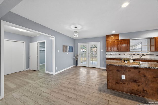 4531 Eisenhauer Rd, San Antonio, TX 78218