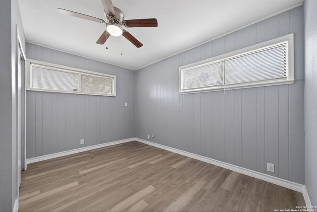 4531 Eisenhauer Rd, San Antonio, TX 78218