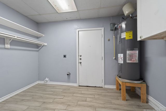 4531 Eisenhauer Rd, San Antonio, TX 78218