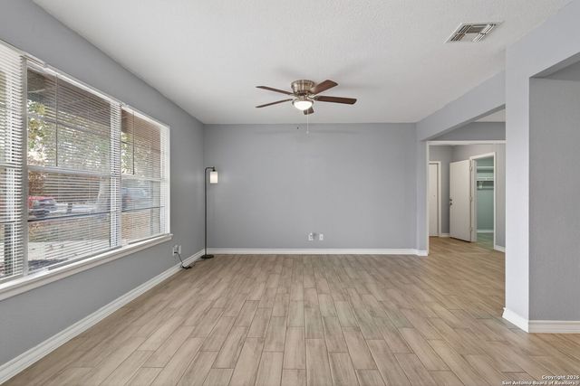 4531 Eisenhauer Rd, San Antonio, TX 78218