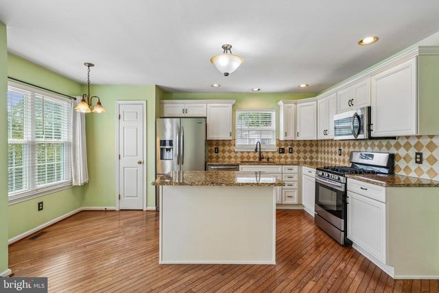 101 WALKER RD, Royersford, PA 19468