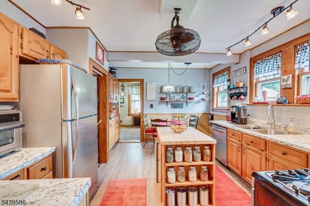 1052 Sherman Ave, South Plainfield Boro, NJ 07080