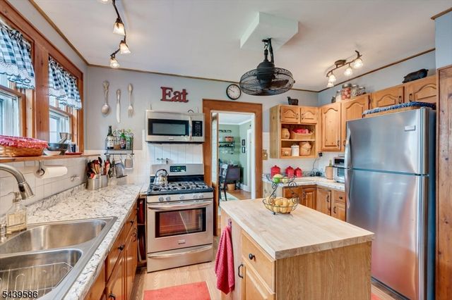 1052 Sherman Ave, South Plainfield Boro, NJ 07080