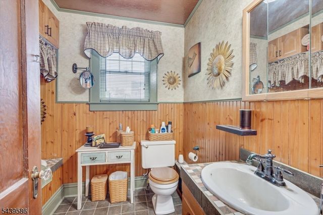 1052 Sherman Ave, South Plainfield Boro, NJ 07080