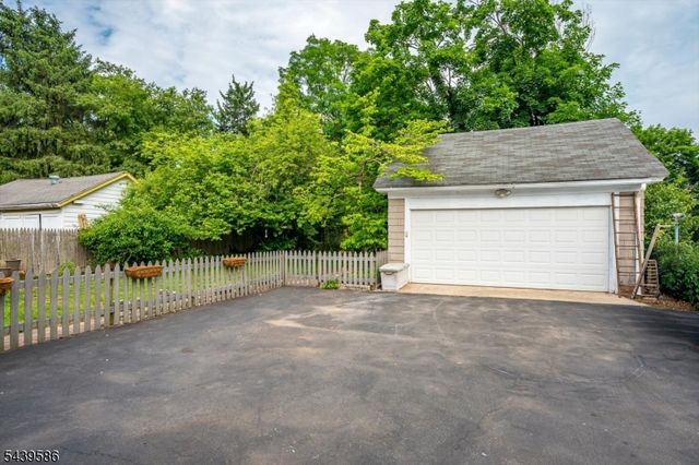 1052 Sherman Ave, South Plainfield Boro, NJ 07080