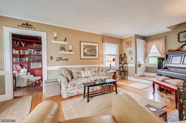 1052 Sherman Ave, South Plainfield Boro, NJ 07080